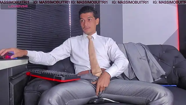 Snapshot of massimo_g chatting on 04/20/26, 01:14 massimo g online show from 04/20/26, 01:14