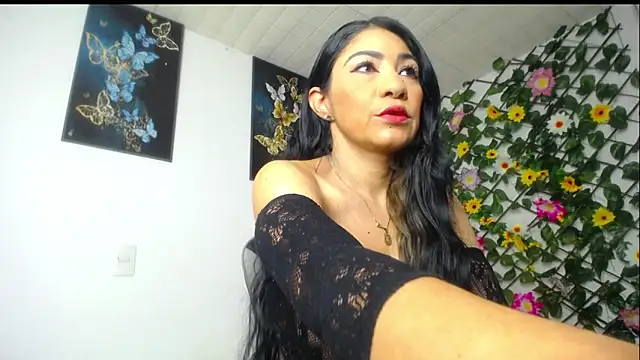 Snapshot of luzcastillo07 chatting on 02/06/26, 09:12 luzcastillo07 online show from 02/06/26, 09:12