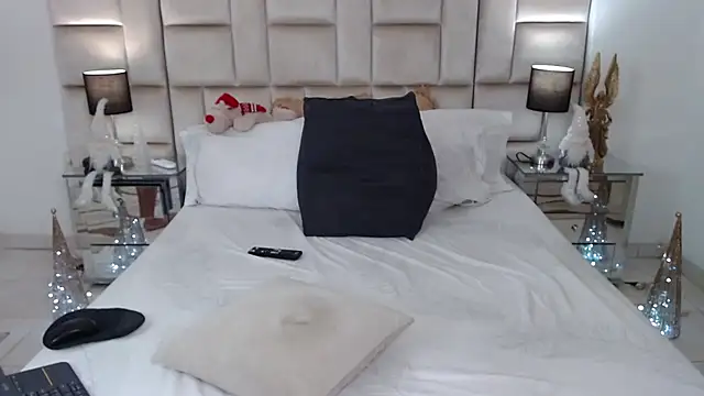 Snapshot of JesicaTaylorxx chatting on 12/12/24, 09:26 JesicaTaylorxx online show from 12/12/24, 09:26