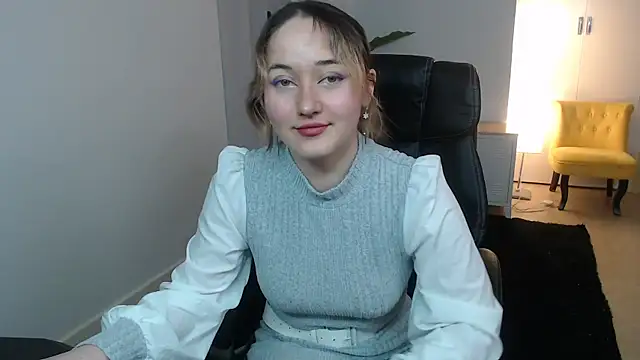 Crystal-dreamt online show from 02/13/26, 10:22