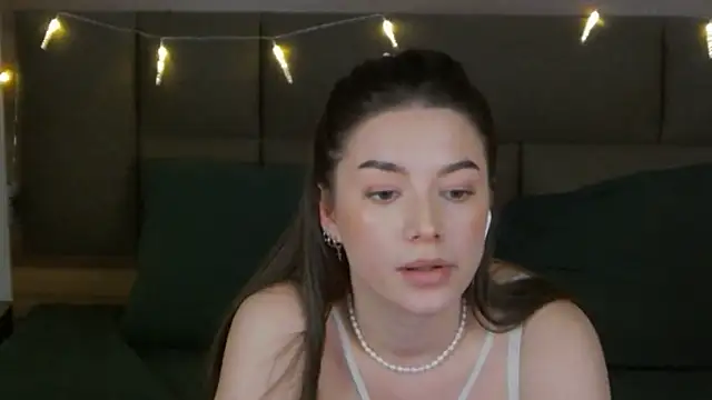 sinthiaroze online show from 02/27/25, 06:31