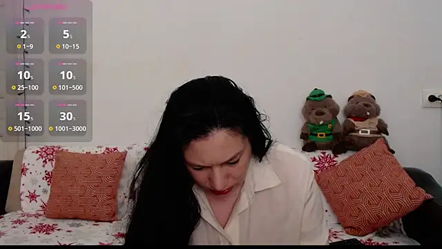 Snapshot of ElenaRose90 chatting on 03/14/25, 09:54 ElenaRose90 online show from 03/14/25, 09:54