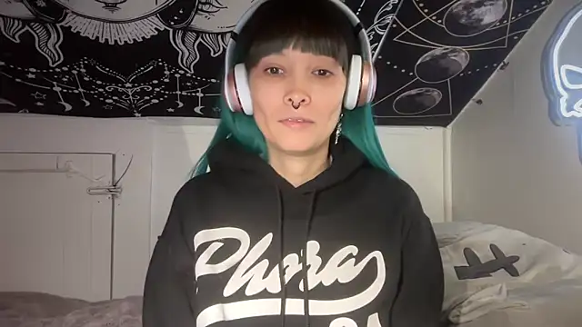 Snapshot of FRRANNKIE chatting on 01/18/25, 07:48 FRRANNKIE online show from 01/18/25, 07:48