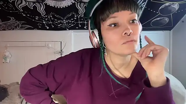 Snapshot of FRRANNKIE chatting on 01/21/25, 10:51 FRRANNKIE online show from 01/21/25, 10:51