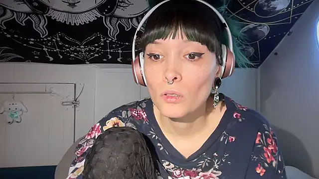 Snapshot of FRRANNKIE chatting on 01/26/25, 03:06 FRRANNKIE online show from 01/26/25, 03:06