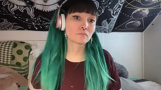 Snapshot of FRRANNKIE chatting on 02/22/25, 02:30 FRRANNKIE online show from 02/22/25, 02:30