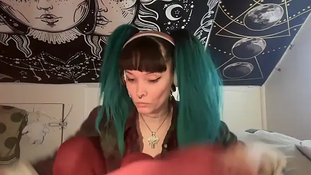 Snapshot of FRRANNKIE chatting on 02/27/25, 01:17 FRRANNKIE online show from 02/27/25, 01:17