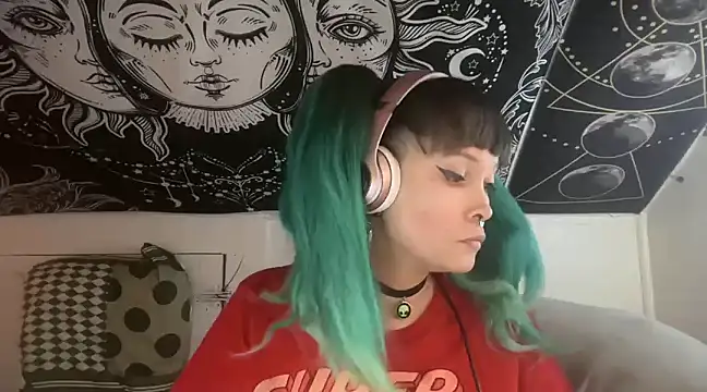 Snapshot of FRRANNKIE chatting on 03/18/25, 12:47 FRRANNKIE online show from 03/18/25, 12:47