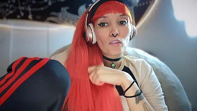 Snapshot of FRRANNKIE chatting on 09/24/25, 10:40 FRRANNKIE online show from 09/24/25, 10:40