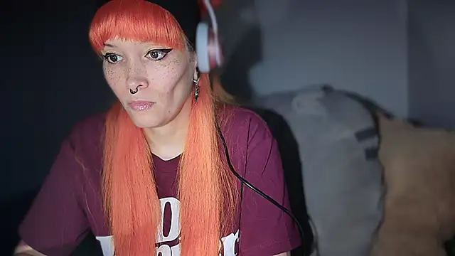 Snapshot of FRRANNKIE chatting on 10/26/25, 09:53 FRRANNKIE online show from 10/26/25, 09:53