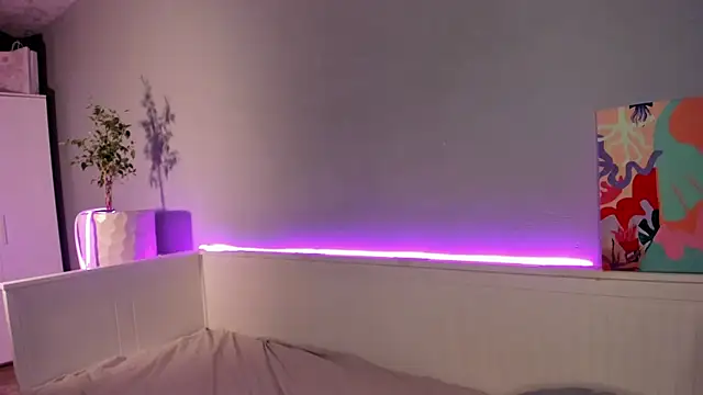 Snapshot of lina_stones chatting on 01/09/25, 08:24 lina stones online show from 01/09/25, 08:24