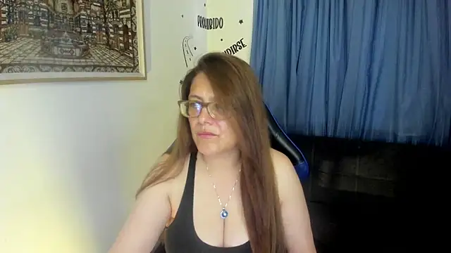 Snapshot of Ivette_Shaira chatting on 06/26/26, 11:36 Ivette Shaira online show from 06/26/26, 11:36
