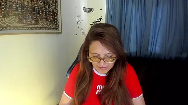 Snapshot of Ivette_Shaira chatting on 06/29/26, 12:16 Ivette Shaira online show from 06/29/26, 12:16