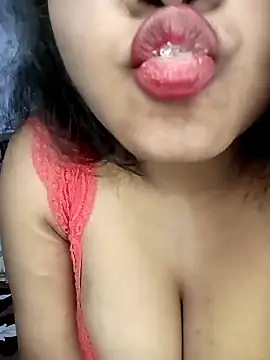 Snapshot of Hotlisa chatting on 02/18/25, 03:31 Hotlisa online show from 02/18/25, 03:31