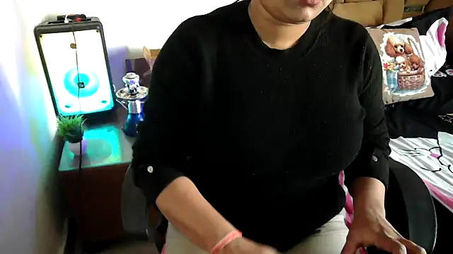 shivi moto online show from 02/08/25, 05:40