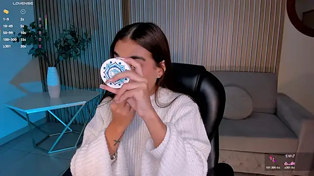 DannaCruz online show from 01/14/26, 08:03