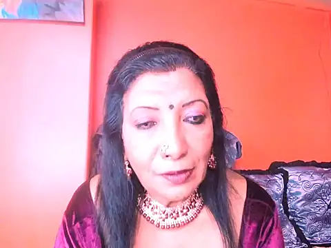 indiansarika65 online show from 09/12/25, 03:56