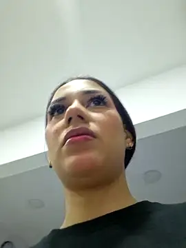 Snapshot of LucianaCarter chatting on 02/27/25, 03:25 LucianaCarter online show from 02/27/25, 03:25