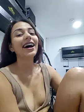 Snapshot of LucianaCarter chatting on 03/04/25, 03:22 LucianaCarter online show from 03/04/25, 03:22