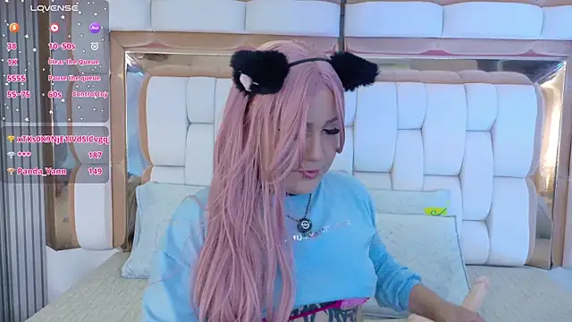 valkiria moore online show from 02/25/26, 08:07