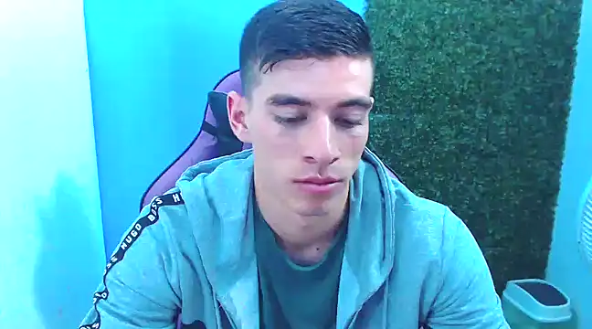 DEIBY BABY online show from 12/03/24, 01:52