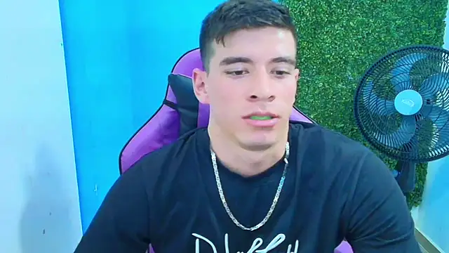 DEIBY BABY online show from 02/17/25, 09:52