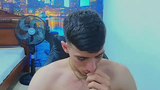 DEIBY BABY online show from 11/15/25, 03:04