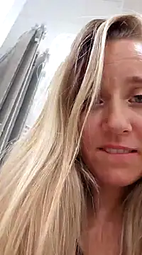 SkyelarSommer online show from 12/14/24, 01:50