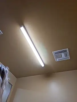 SkyelarSommer online show from 01/19/25, 09:13