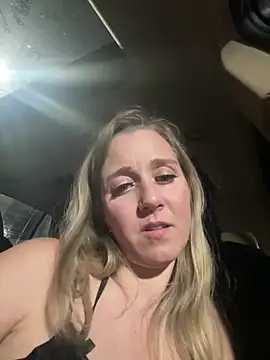 SkyelarSommer online show from 02/04/25, 01:02