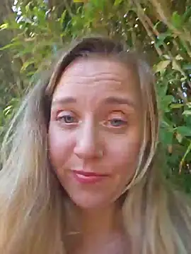 SkyelarSommer online show from 03/19/25, 05:39