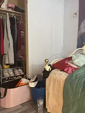 Snapshot of DominiqueX0 chatting on 03/13/26, 05:30 DominiqueX0 online show from 03/13/26, 05:30