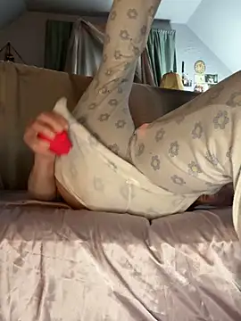 Snapshot of DominiqueX0 chatting on 03/27/26, 02:06 DominiqueX0 online show from 03/27/26, 02:06