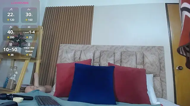 victoria  milf  online show from 03/04/25, 07:54