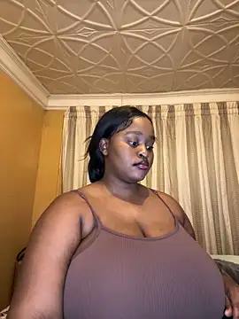 Snapshot of KnockoutBestie chatting on 04/03/26, 07:56 KnockoutBestie online show from 04/03/26, 07:56