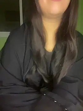 Snapshot of Mayacrayzi chatting on 05/03/26, 09:37 Mayacrayzi online show from 05/03/26, 09:37