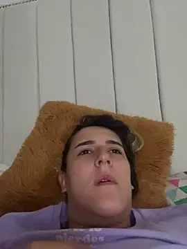 Hanna86 online show from 02/01/25, 04:24