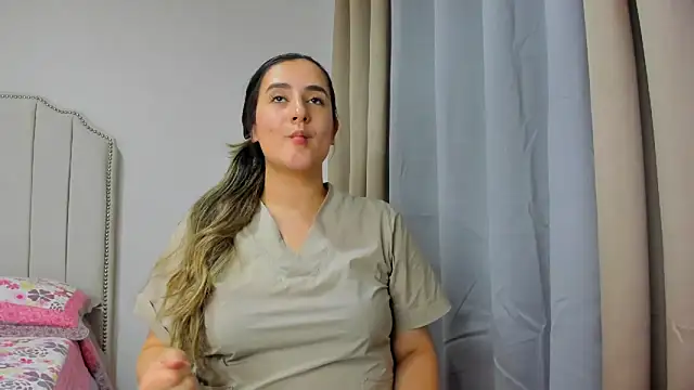 Snapshot of Hanna86 chatting on 03/14/26, 12:50 Hanna86 online show from 03/14/26, 12:50