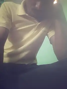 Snapshot of Erotic_boy44 chatting on 11/04/25, 06:01 Erotic boy44 online show from 11/04/25, 06:01