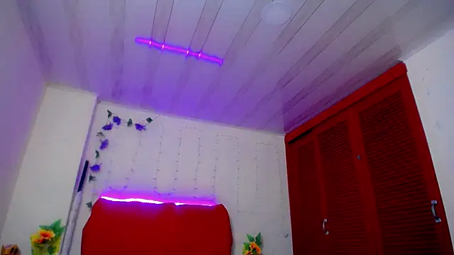 Snapshot of akai_krazna chatting on 12/18/25, 05:52 akai krazna online show from 12/18/25, 05:52