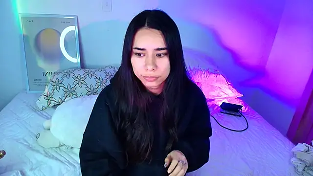 Snapshot of AmyOlimpo chatting on 04/08/26, 06:57 AmyOlimpo online show from 04/08/26, 06:57