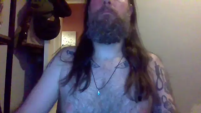 Snapshot of Thrillhouse chatting on 12/03/25, 11:58 Thrillhouse online show from 12/03/25, 11:58