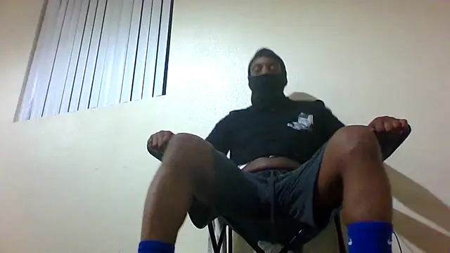 Snapshot of Annonymous607 chatting on 10/06/25, 04:21 Annonymous607 online show from 10/06/25, 04:21