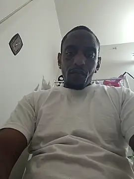 Annonymous607 online show from 12/03/25, 01:35