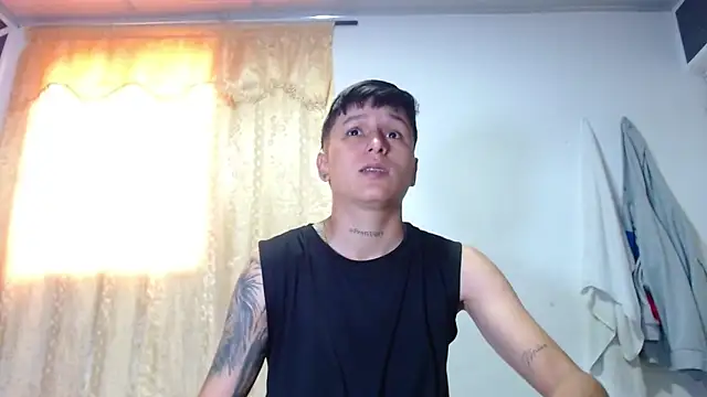 Snapshot of Tamarahryan chatting on 12/14/24, 04:52 Tamarahryan online show from 12/14/24, 04:52