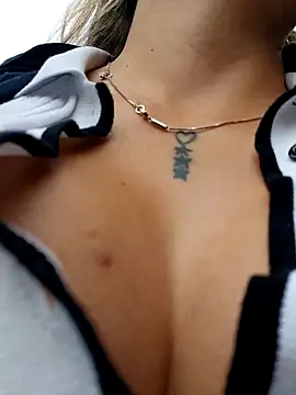 Snapshot of Misscata1106 chatting on 03/17/26, 08:56 Misscata1106 online show from 03/17/26, 08:56