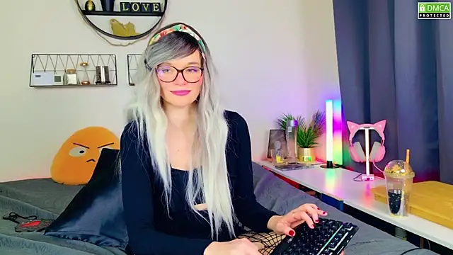 Kittychatte online show from 01/25/25, 10:51