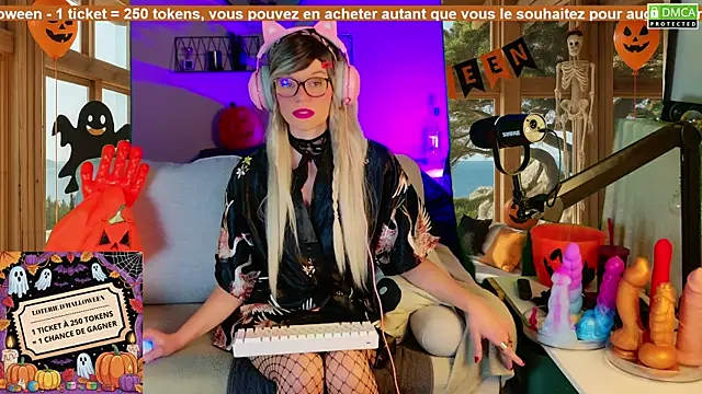 Snapshot of Kittychatte chatting on 10/26/25, 10:32 Kittychatte online show from 10/26/25, 10:32