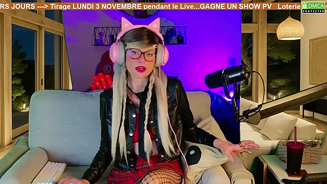 Snapshot of Kittychatte chatting on 11/03/25, 09:05 Kittychatte online show from 11/03/25, 09:05