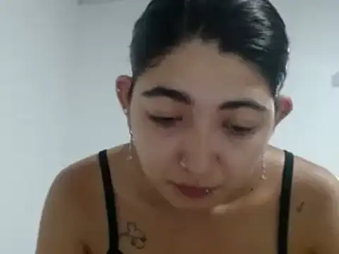 esteni online show from 02/25/25, 02:47